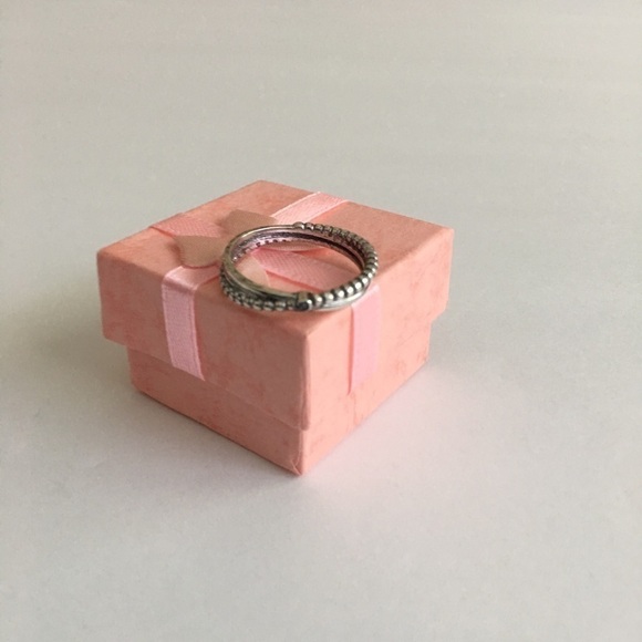 FASHION JEWELRY RING - Picture 4 of 8